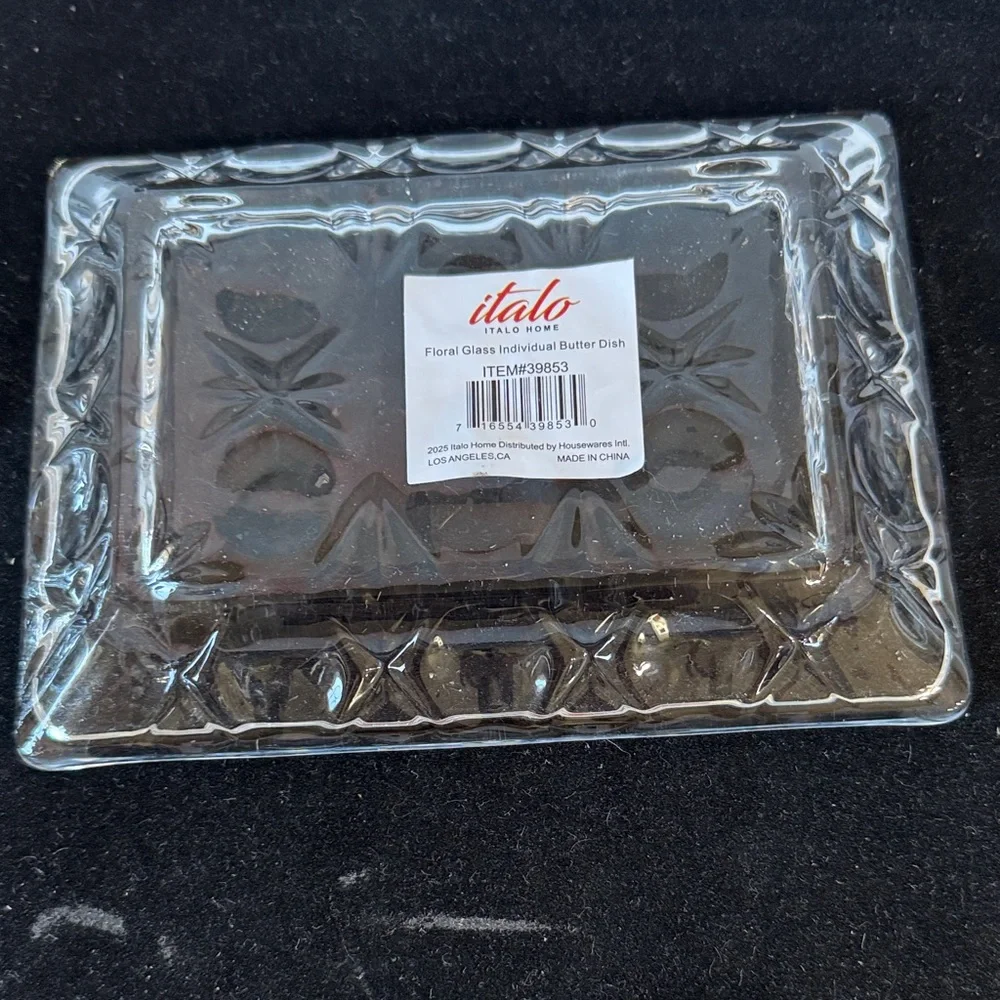Elegant Vintage-inspired Clear Glass Butter Dish by Italo Homes